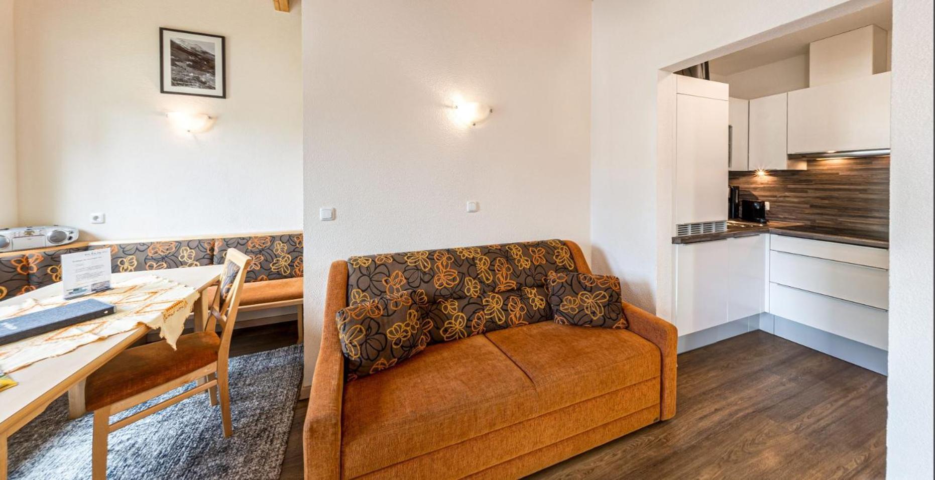 Appartements Am Burgsee Ladis Exterior photo
